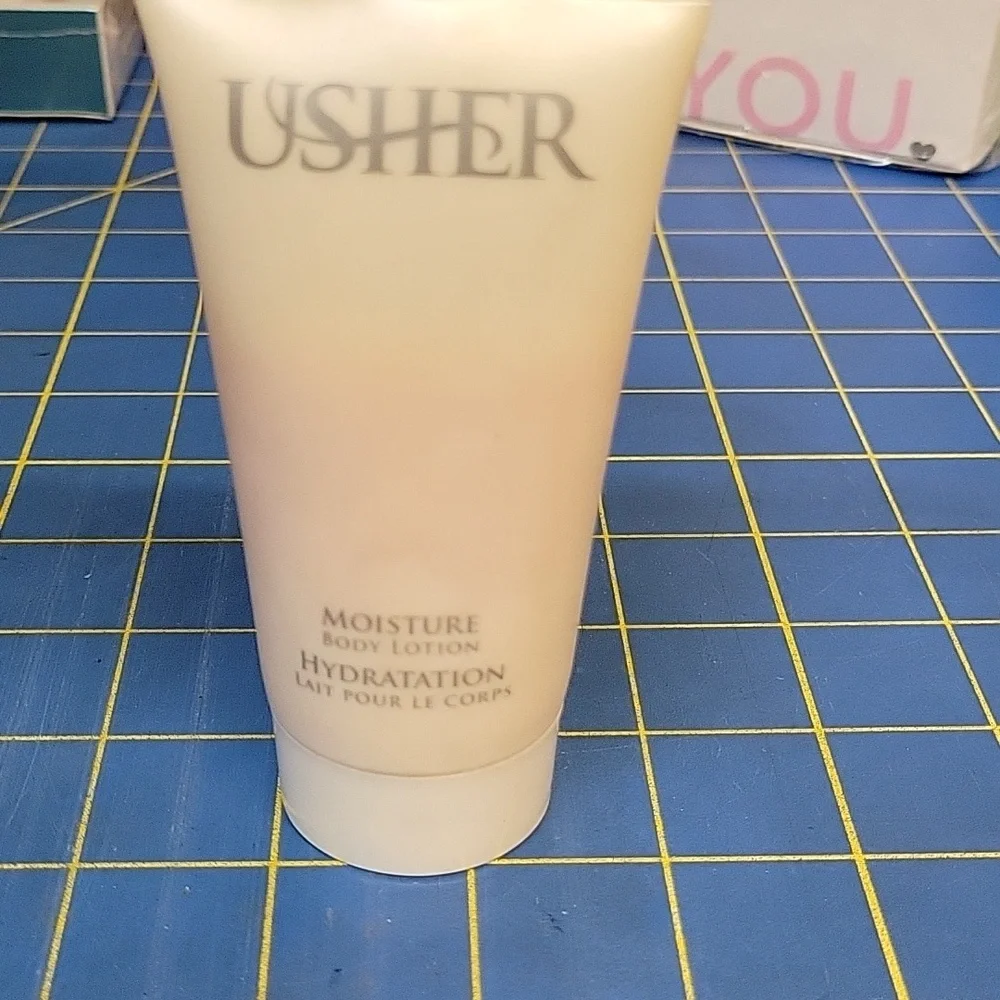 Usher Cream Moisture Body Lotion Hydration 75ml New Tube